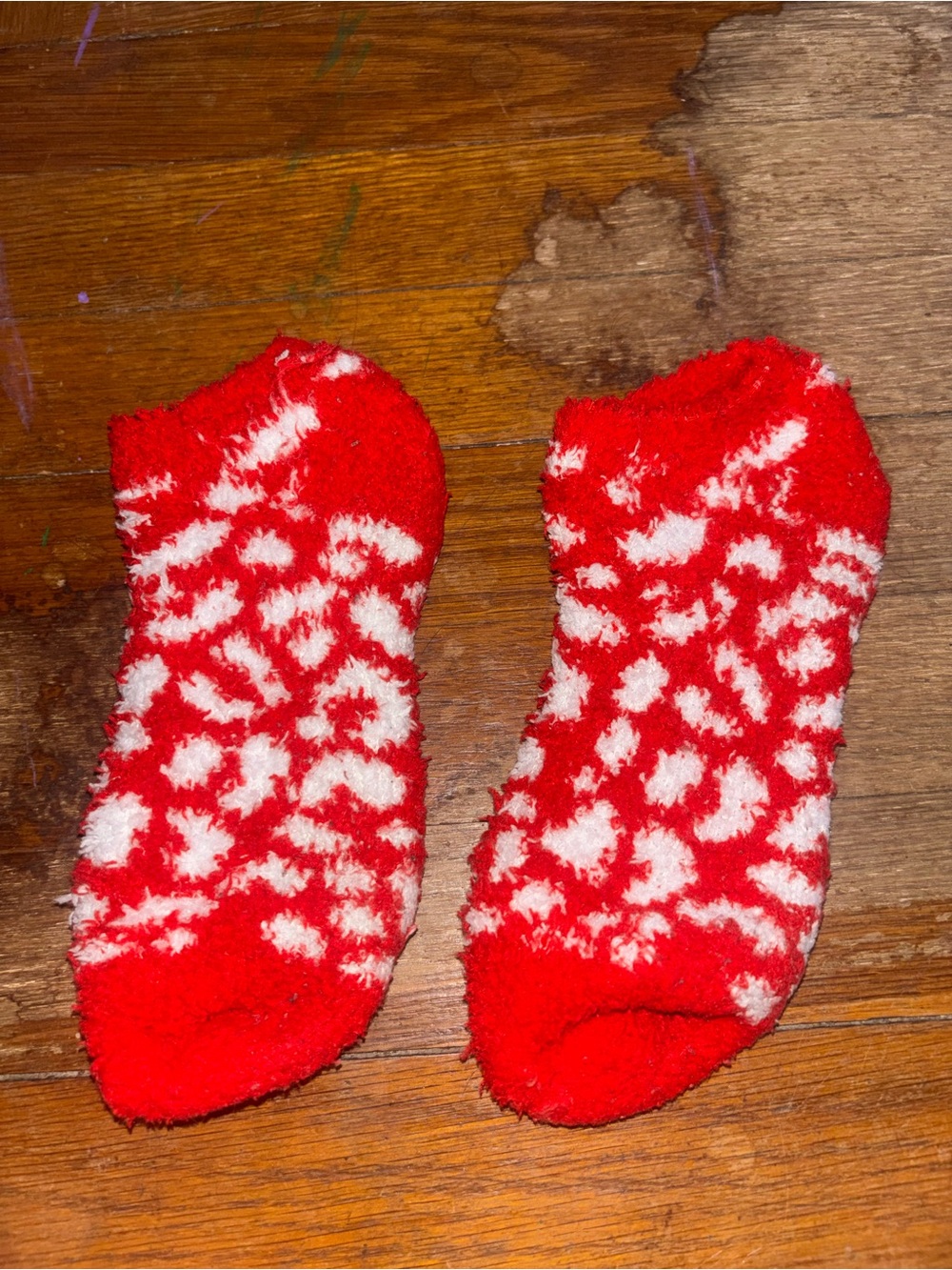 Red & White Fuzzy Ankle Socks